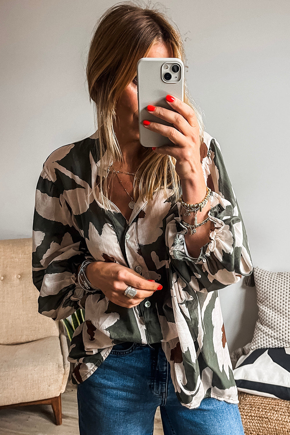 Abstract Puff Sleeve Blouse